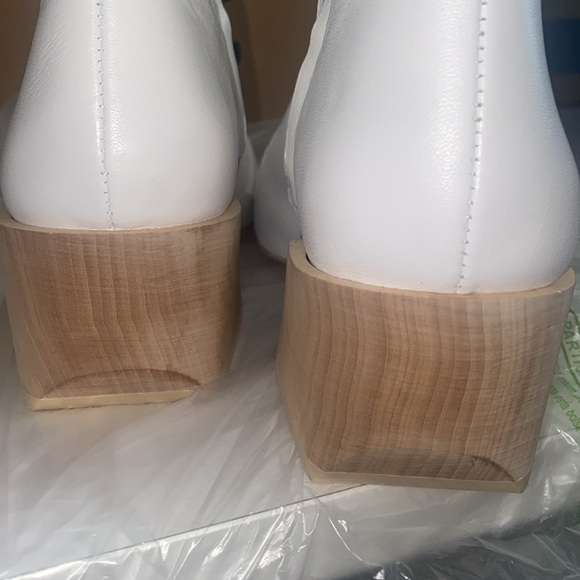 Imagine by Vince Camuto Quiana White Square toe Ankle boots in Size 7.5 MSRP$250 - Picture 8 of 15